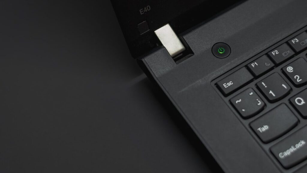 Is It Safe To Use A Laptop While Charging Laptop Owl